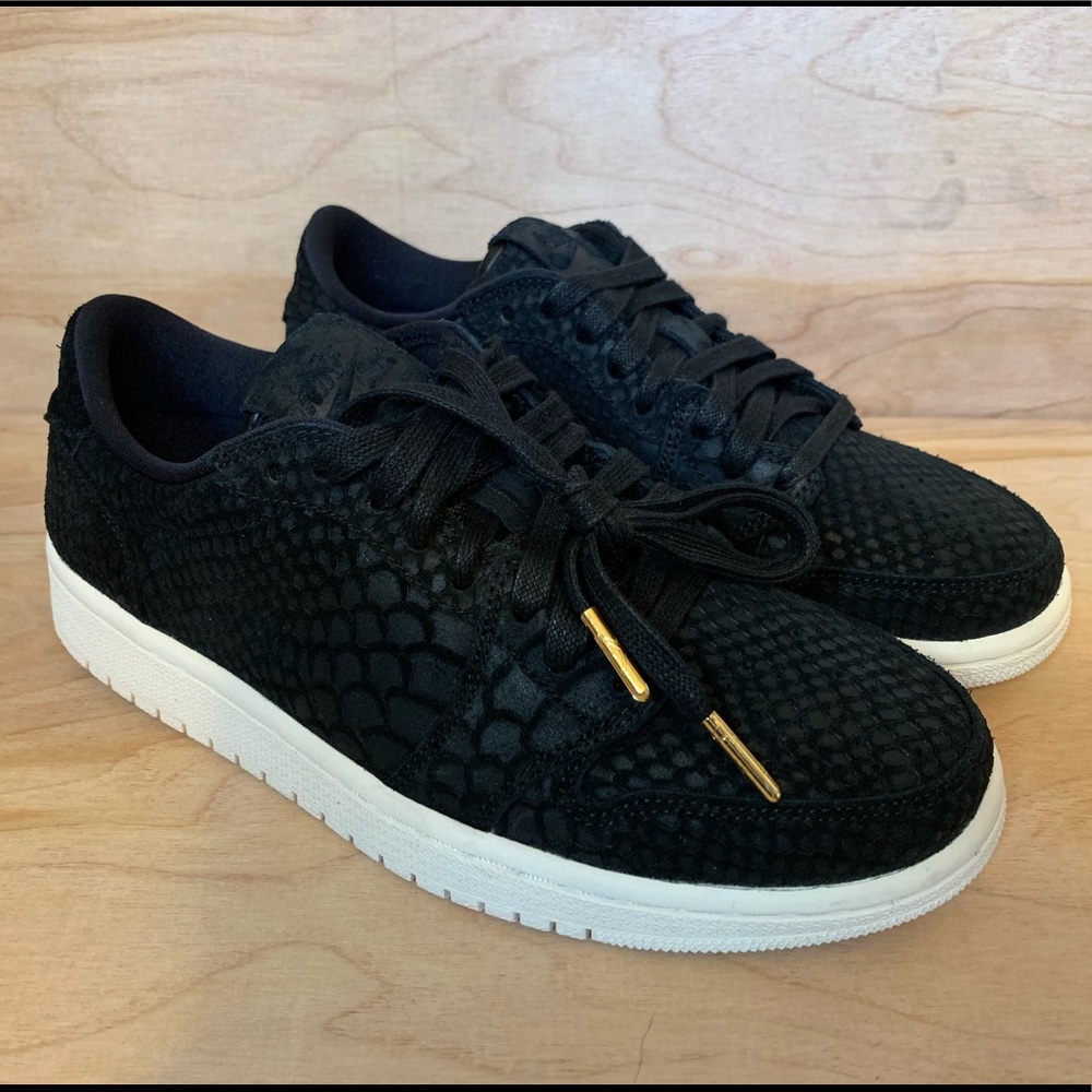 Nike Air Jordan 1 Retro Low- Suede Python